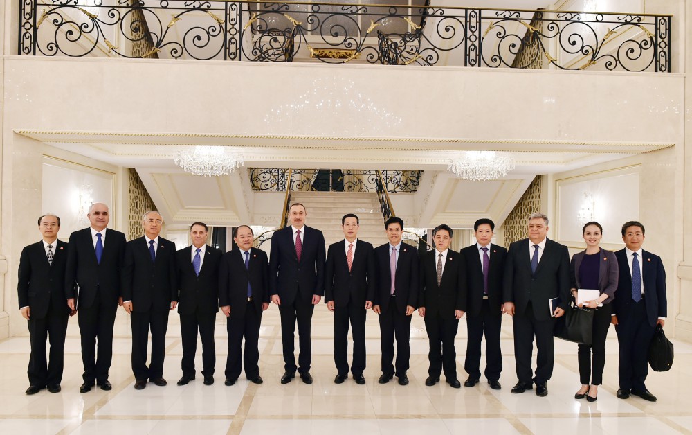 President Ilham Aliyev receives Senior Vice Premier of State Council of China (PHOTO)