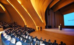 President Aliyev: Conveying Azerbaijani realities to world depends on diaspora as well
