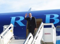 President Ilham Aliyev completes his working visit to Germany (PHOTO)