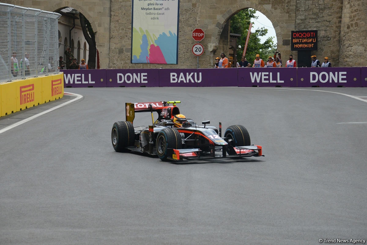 F1 Grand Prix of Europe: GP2 practice session kicks off in Baku (PHOTO)