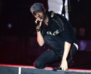 Enrique Iglesias performs in Baku as part of F1 Grand Prix (PHOTO)