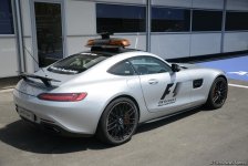 F1 technical staff in Baku conducting pre-racing tests (PHOTO)