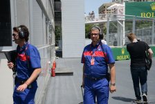 F1 technical staff in Baku conducting pre-racing tests (PHOTO)