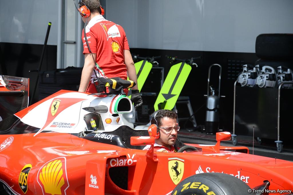F1 technical staff in Baku conducting pre-racing tests (PHOTO)