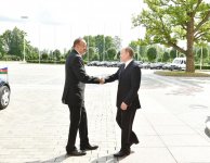 Ilham Aliyev meets Vladimir Putin in St. Petersburg (PHOTO)