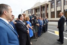 President Aliyev meets with Nardaran residents (PHOTO)