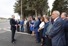 President Aliyev meets with Nardaran residents (PHOTO)