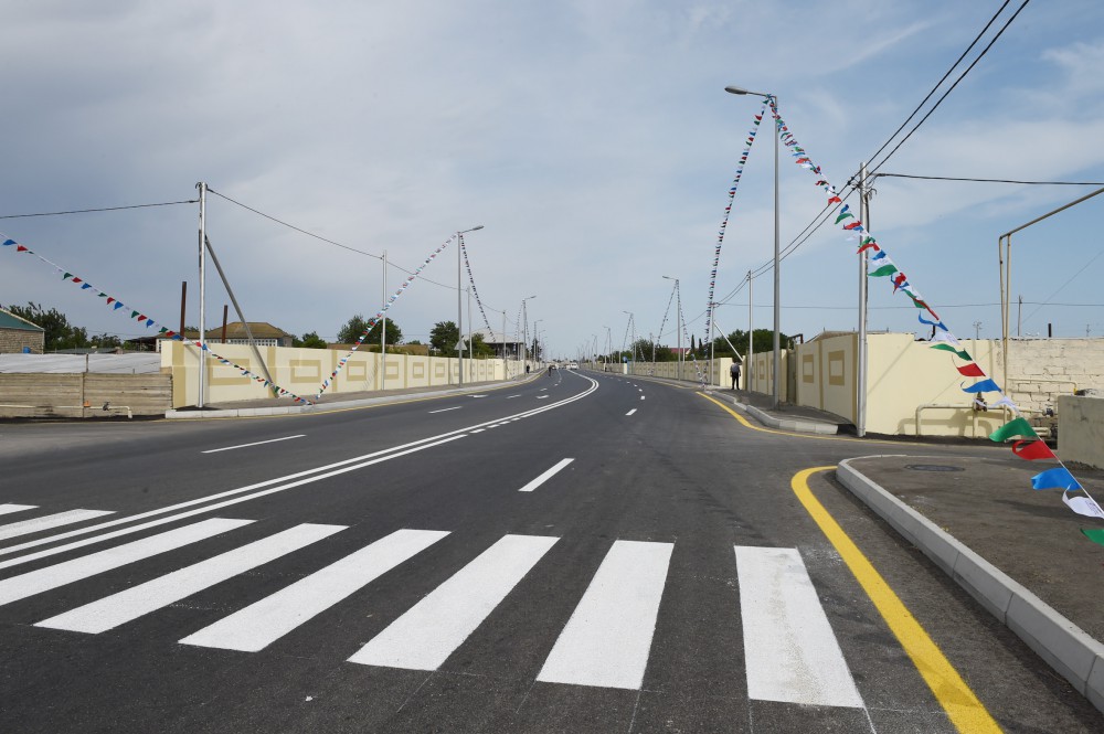 President Aliyev attends opening of Mashtaga-Bilgah highway, streets in Nardaran (PHOTO)