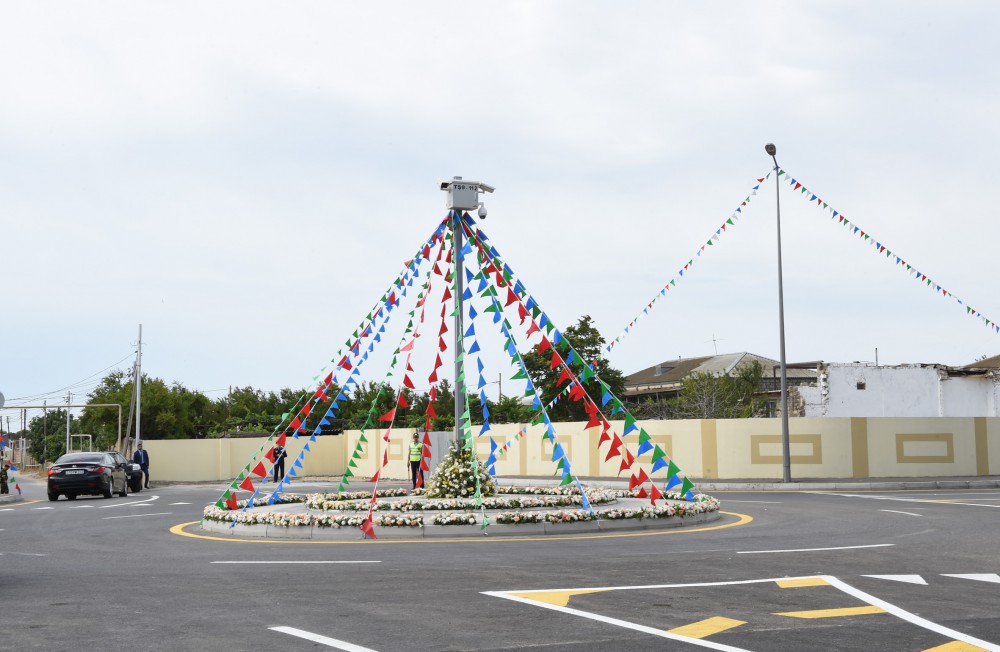 President Aliyev attends opening of Mashtaga-Bilgah highway, streets in Nardaran (PHOTO)