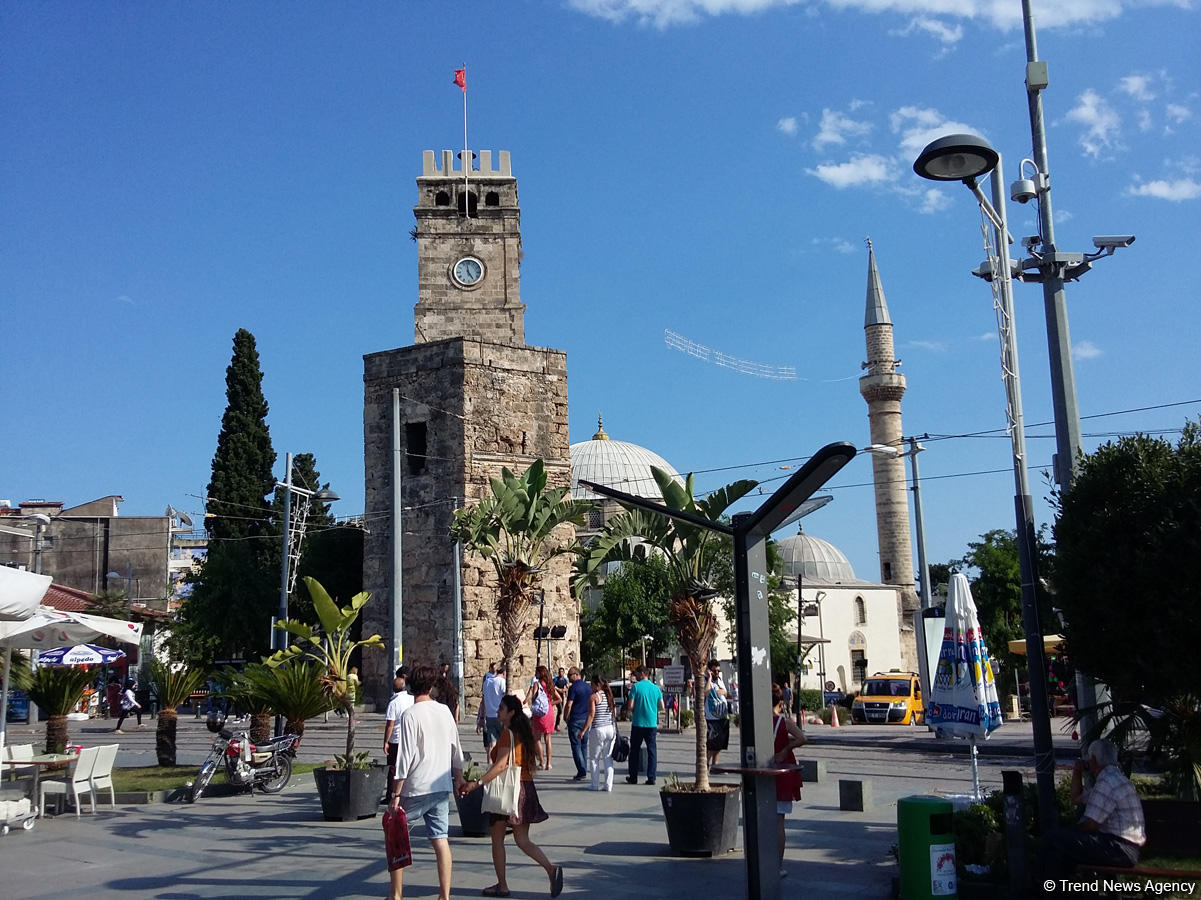 Number of French tourists visiting Turkey drops all-time low