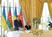 President Aliyev hosts dinner reception in honor of president Poroshenko