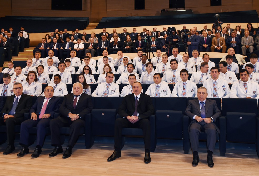 Azerbaijani president attends see-off ceremony for athletes competing at Rio Olympics (PHOTO)