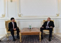 President Aliyev receives credentials of incoming Chinese ambassador (PHOTO)