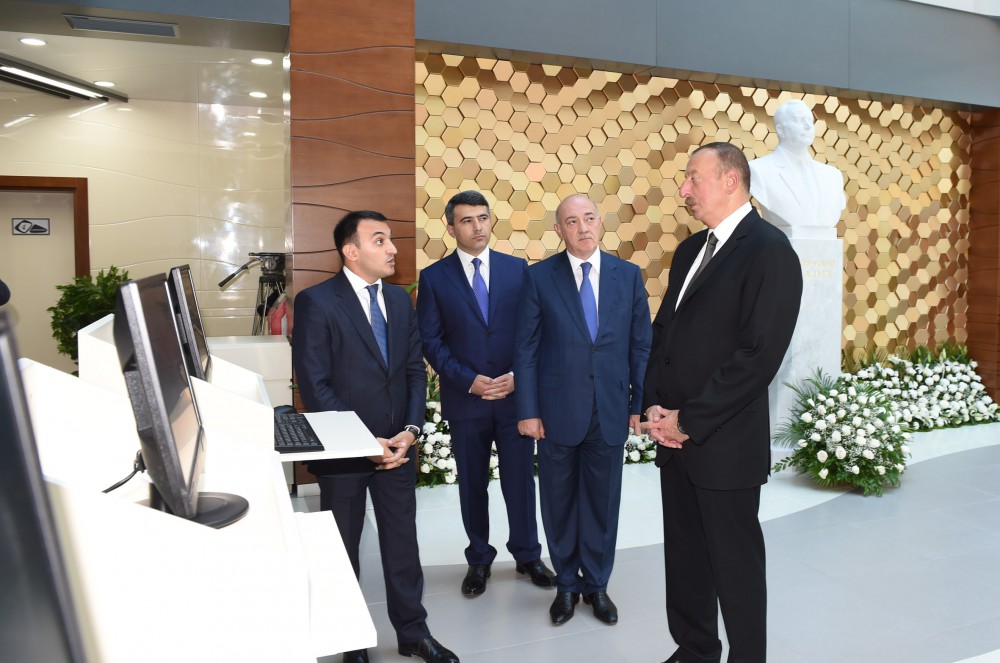 President Aliyev attends opening of Gabala regional “ASAN xidmet” center (PHOTO)