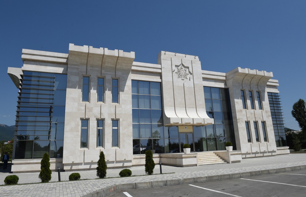 President Aliyev opens administrative building of YAP Gabala district branch (PHOTO)