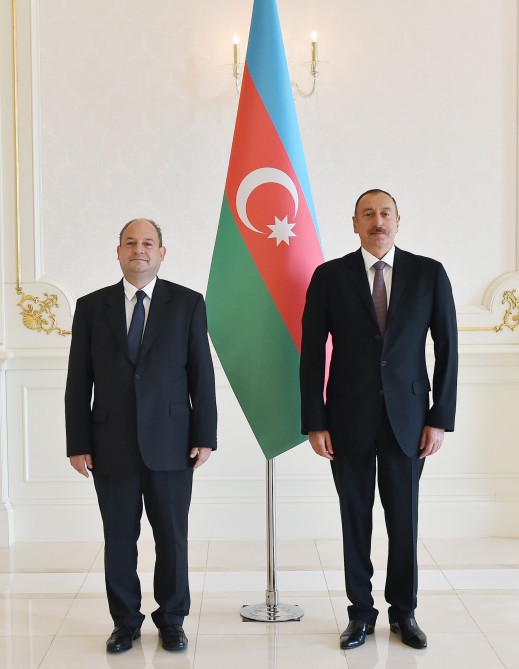 Ilham Aliyev receives credentials of new Belgian ambassador (PHOTO)