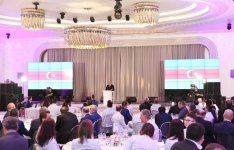 Ilham Aliyev, his spouse meet Azerbaijani Olympians