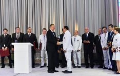 Ilham Aliyev, his spouse meet Azerbaijani Olympians