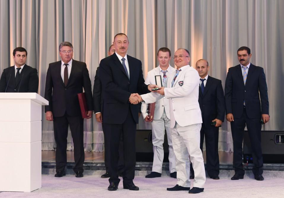Ilham Aliyev, his spouse meet Azerbaijani Olympians