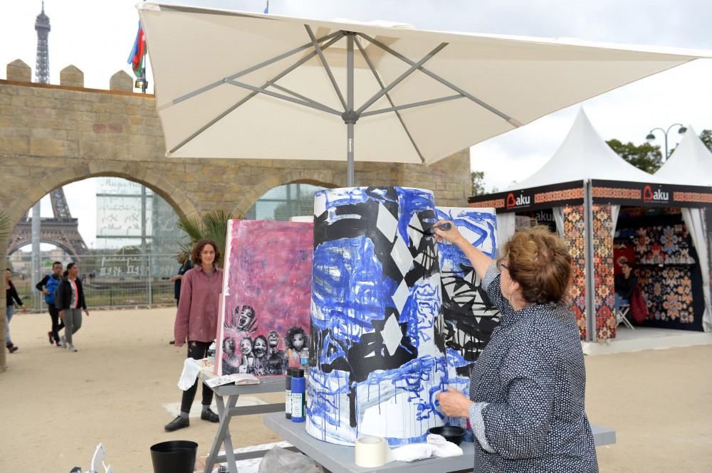 Mehriban Aliyeva at opening of Azerbaijani Village in Paris (PHOTO)