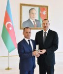 Ilham Aliyev meets Azerbaijani Paralympians (PHOTO)