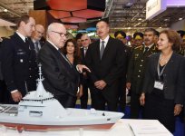 Ilham Aliyev views ADEX 2016 exhibition  (PHOTO)