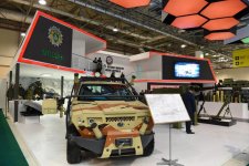 Ilham Aliyev views ADEX 2016 exhibition  (PHOTO)