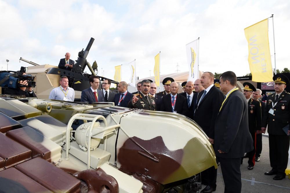 Ilham Aliyev views ADEX 2016 exhibition  (PHOTO)