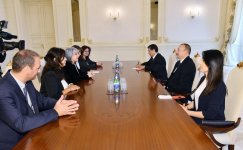 Ilham Aliyev receives delegation led by Bulgarian VP (PHOTO)