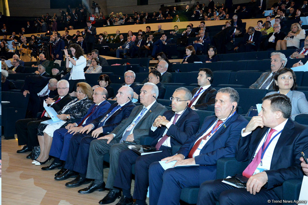Baku Forum underway at Heydar Aliyev Center (PHOTO)