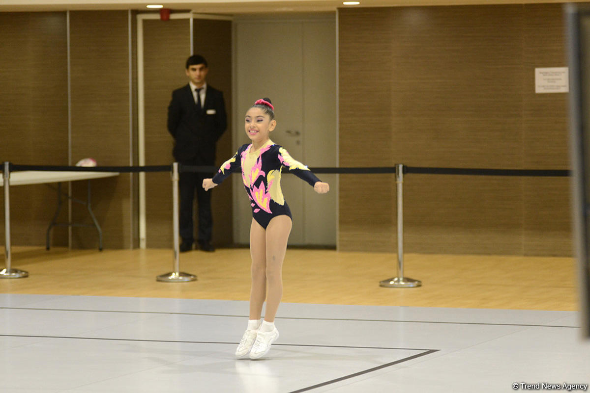 Aerobic gymnastics championship underway in Baku (PHOTO)