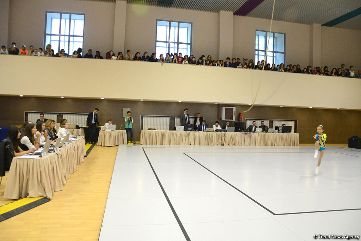 Aerobic gymnastics championship underway in Baku (PHOTO)