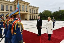 Official welcoming ceremony held for Croatian president in Baku (PHOTO)