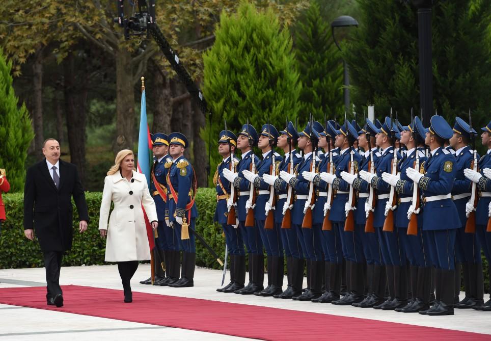 Official welcoming ceremony held for Croatian president in Baku (PHOTO)
