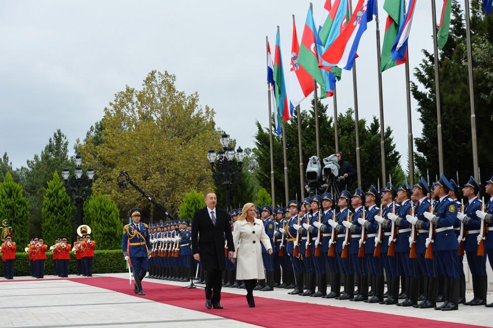 Official welcoming ceremony held for Croatian president in Baku (PHOTO)