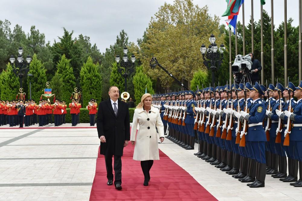 Official welcoming ceremony held for Croatian president in Baku (PHOTO)