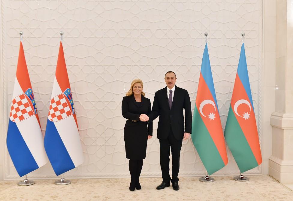 Official welcoming ceremony held for Croatian president in Baku (PHOTO)