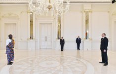 New envoys present credentials to Ilham Aliyev (PHOTO)