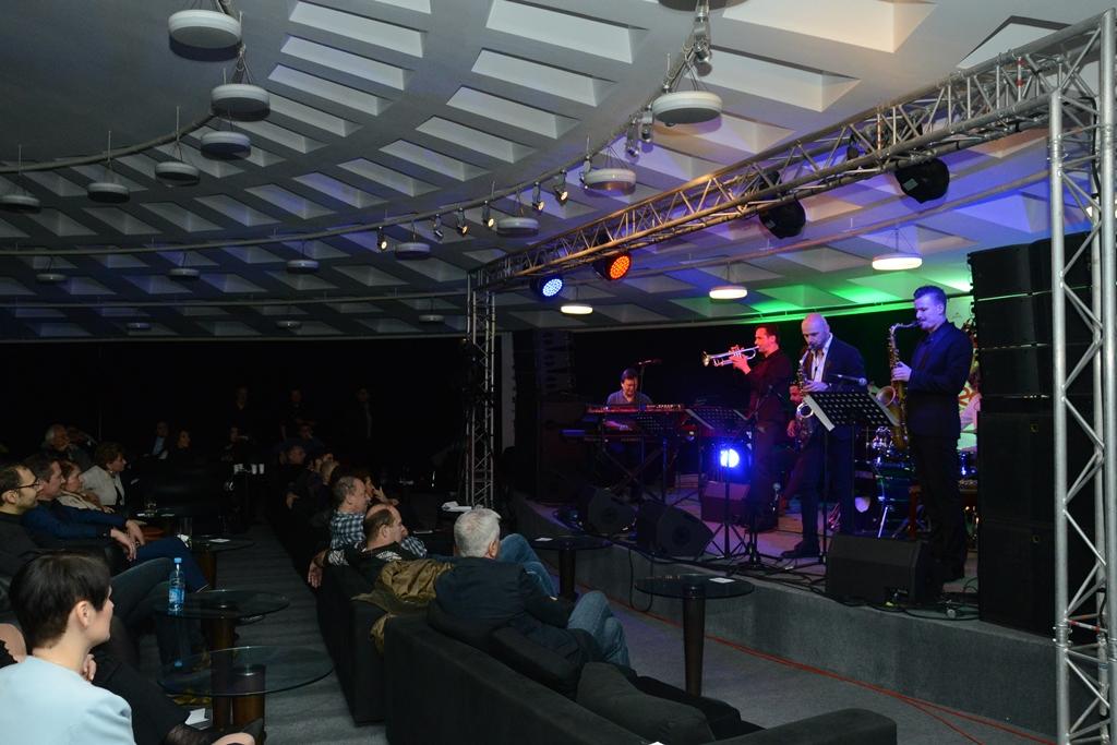 Famous Lithuanian Dainius Pulauskas Group performs in Baku (PHOTO)