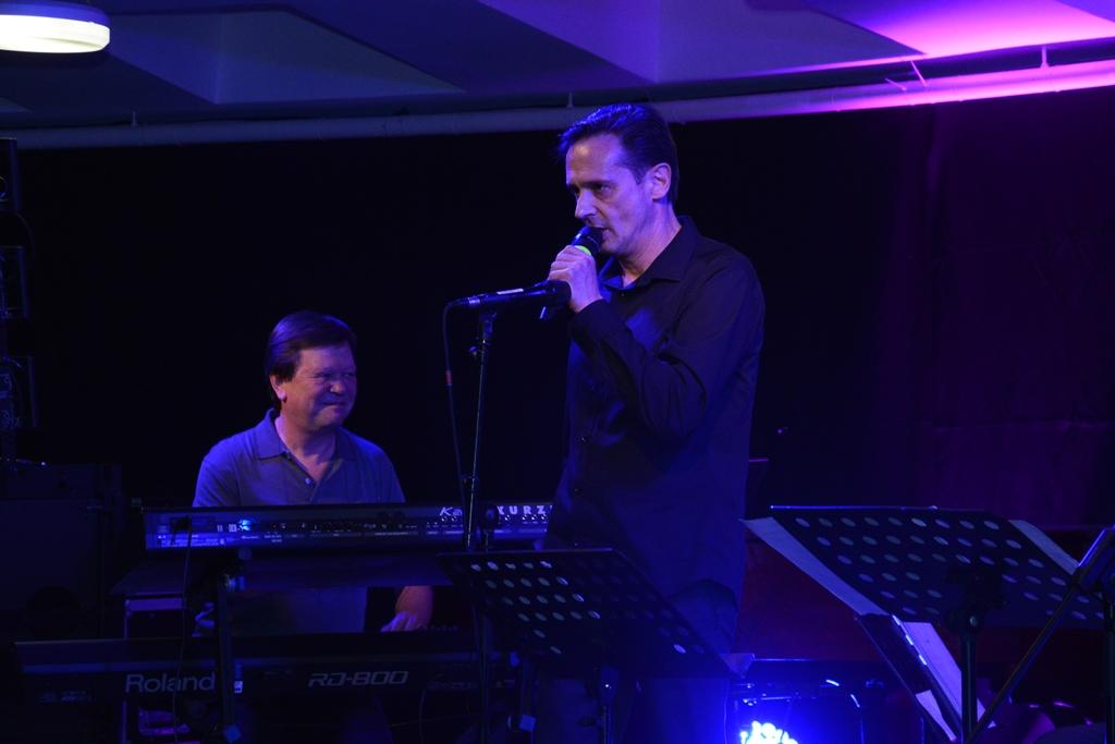 Famous Lithuanian Dainius Pulauskas Group performs in Baku (PHOTO)