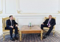 President Aliyev receives credentials of incoming Albanian ambassador (PHOTO)