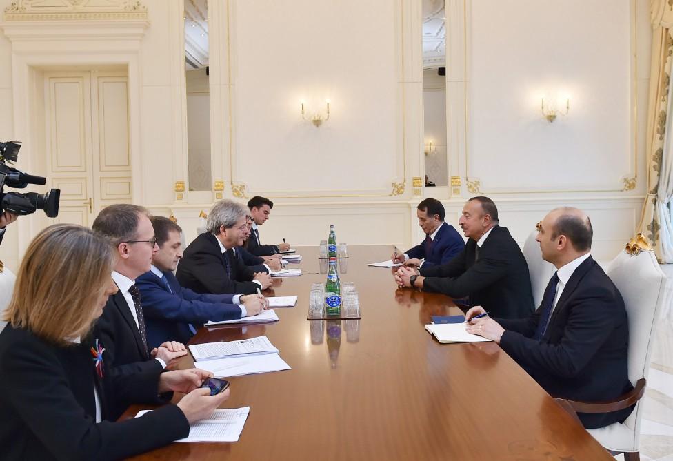 Ilham Aliyev receives Italy’s foreign minister with delegation