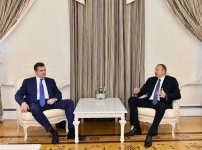 Ilham Aliyev meets head of Russian State Duma committee (PHOTO)