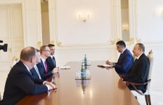 Ilham Aliyev receives CISCO senior vice president (PHOTO)