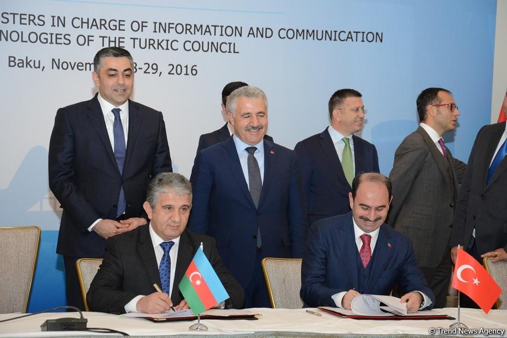 Azerbaijan, Turkey to co-op in postal service (PHOTO)