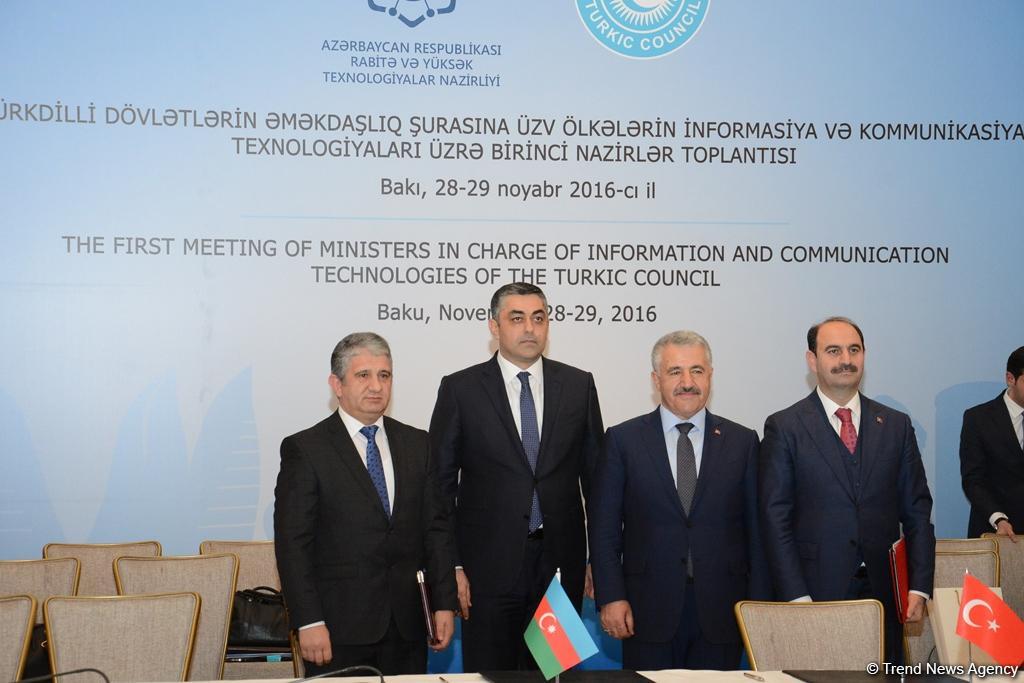 Azerbaijan, Turkey to co-op in postal service (PHOTO)