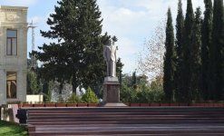 President Aliyev arrives in Aghdam district for visit (PHOTO)