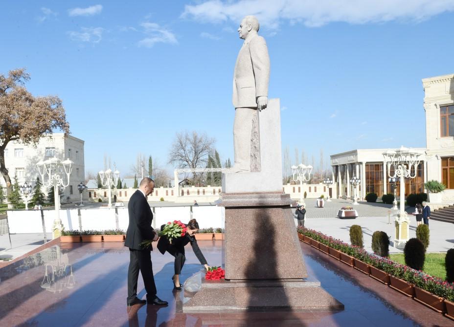 President Aliyev arrives in Aghdam district for visit (PHOTO)