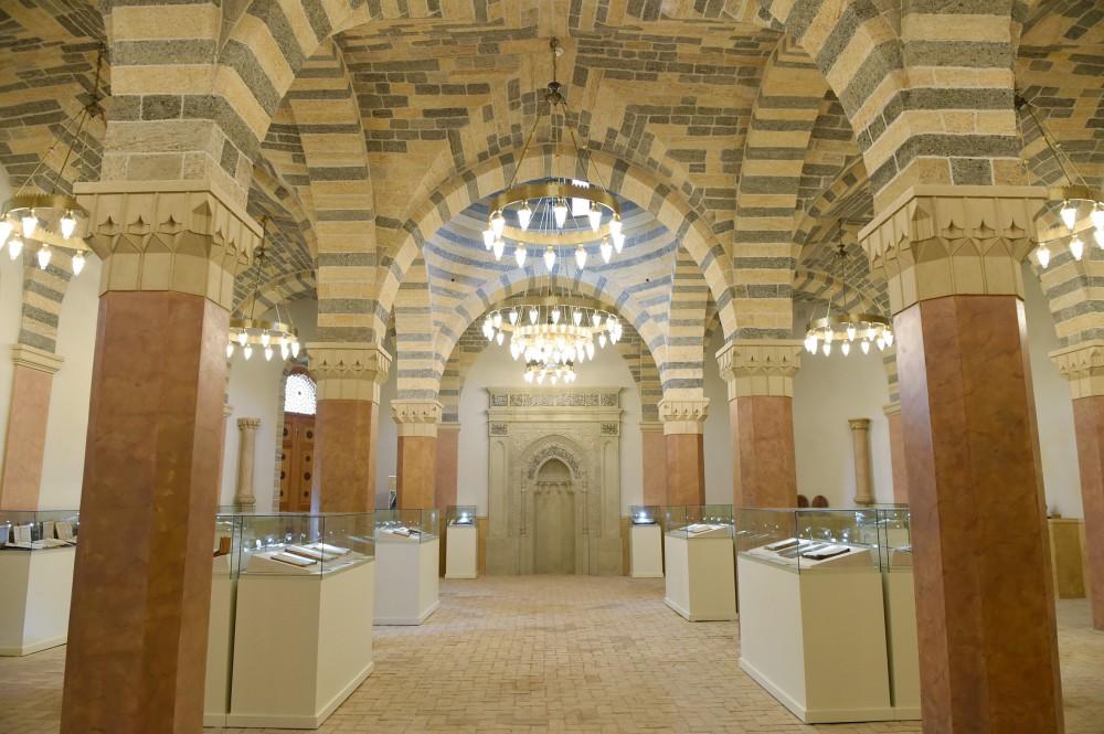 Ilham Aliyev, his spouse view renovated Baylar mosque (PHOTO)