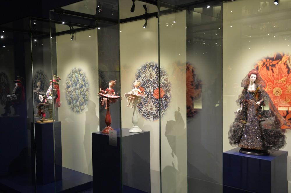 Leyla Aliyeva views Art Doll exhibition (PHOTO)